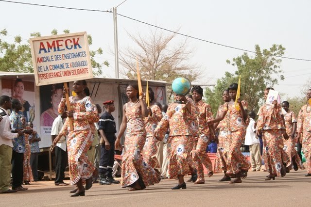 Lunes 8 de marzo, DIA 9