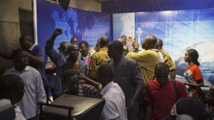 Avalancha descontrolada en la RTB_Foto Reuters Joe Penny